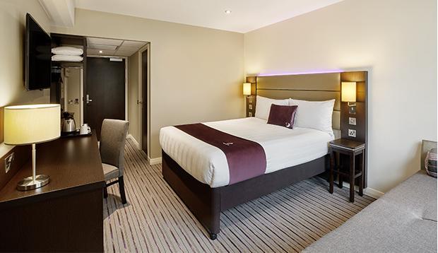 Premier Inn Holyhead Kültér fotó